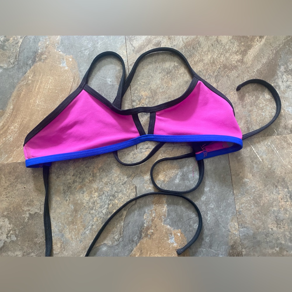 Jolyn Vent Tops - image 2